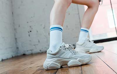 dowi hosiery mills blog how to style socks 6
